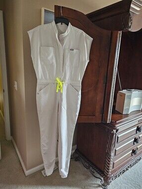 FIGS BONE RAFAELA CARGO JUMPSUIT.